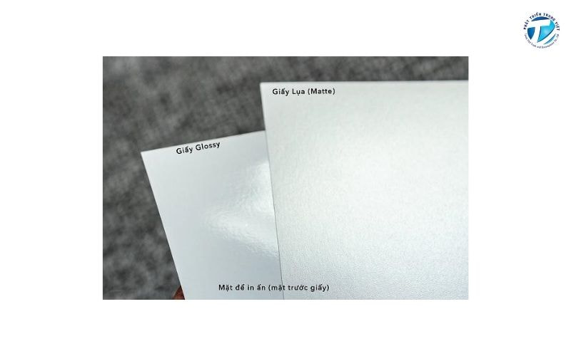 Giấy ảnh Glossy và giấy Lụa